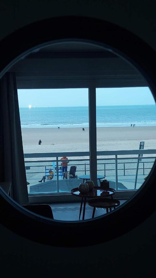 Appartement Zeezicht Falcon à Middelkerke Extérieur photo